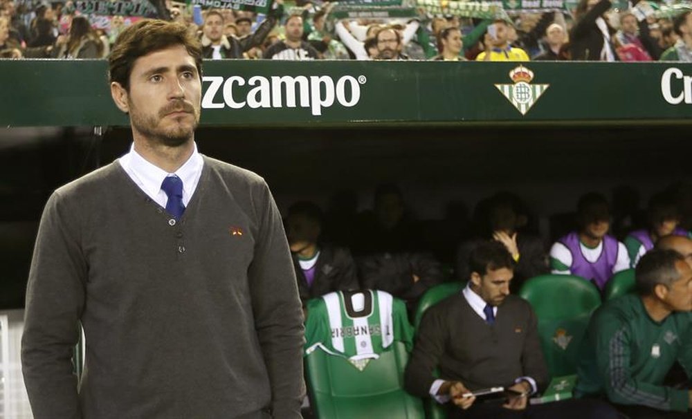 El Real Betis confía en conseguir la permanencia con Víctor Sánchez del Amo. EFE/Archivo