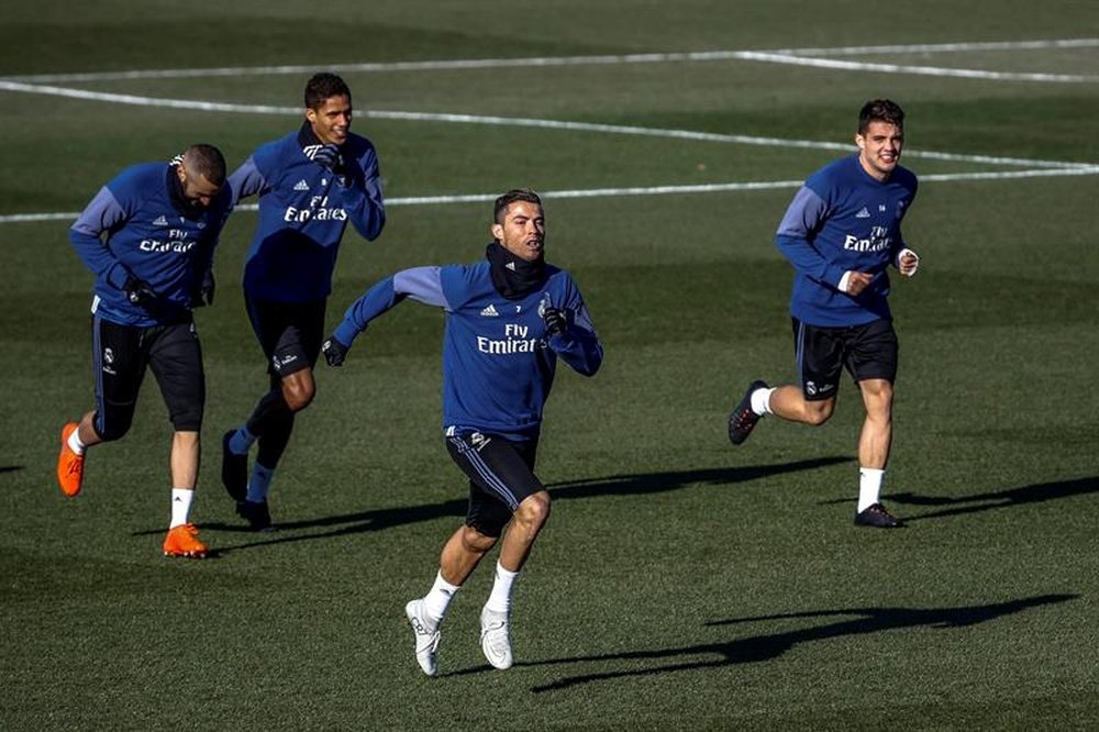De gauche à droite, Karim Benzema, Raphael Varane, Cristiano Ronaldo et Mateo Kovacic. EFE