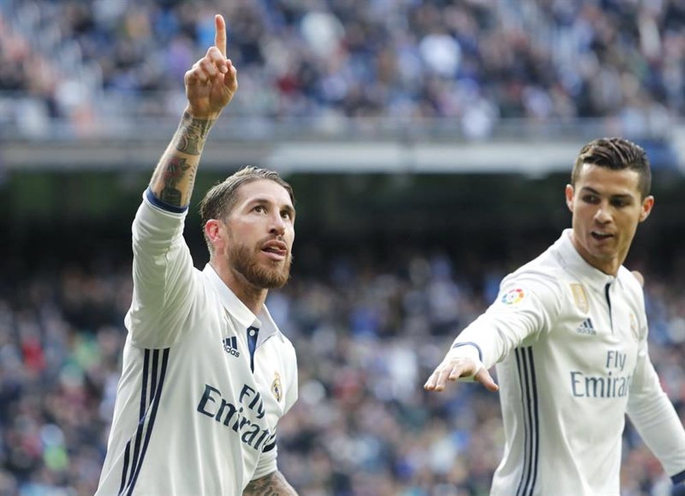 Sergio Ramos et Cristiano célèbre un but face à Málaga. EFE