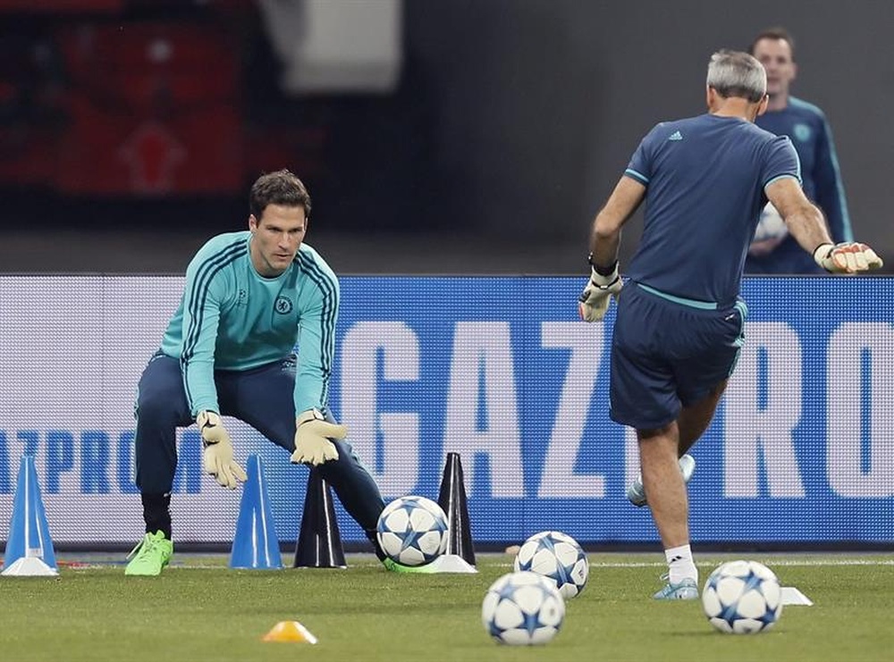 Begovic, a un paso del Everton. EFE