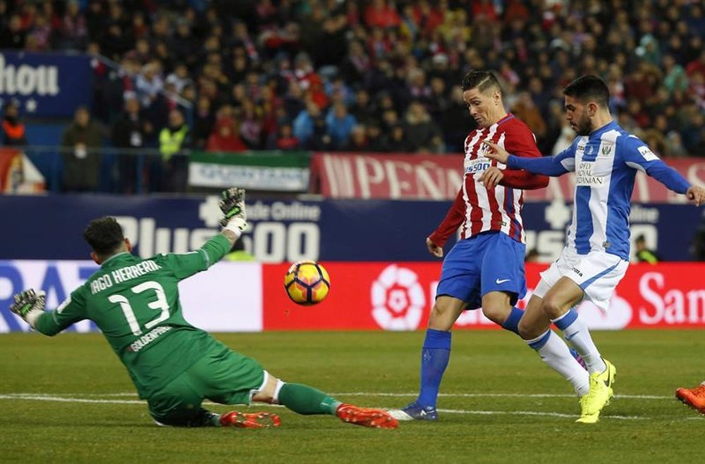 Torres ha echado la vista atrás para recordar su debut contra el Leganés. EFE