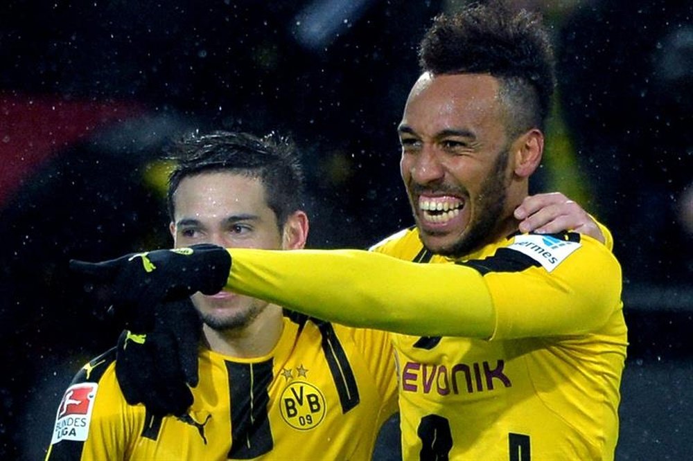Pierre-Emerick Aubameyang and Raphael Guerreiro clebrating a goal for Dortmund. EFE
