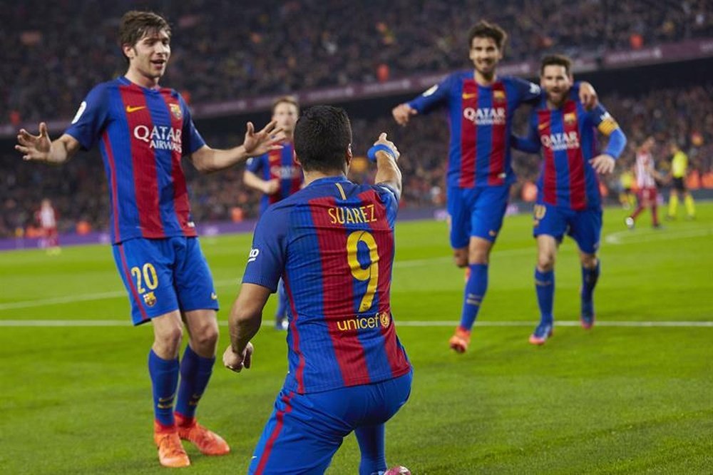 El ataque del Barcelona, por encima de los números de Griezmann, Torres y Gameiro. EFE