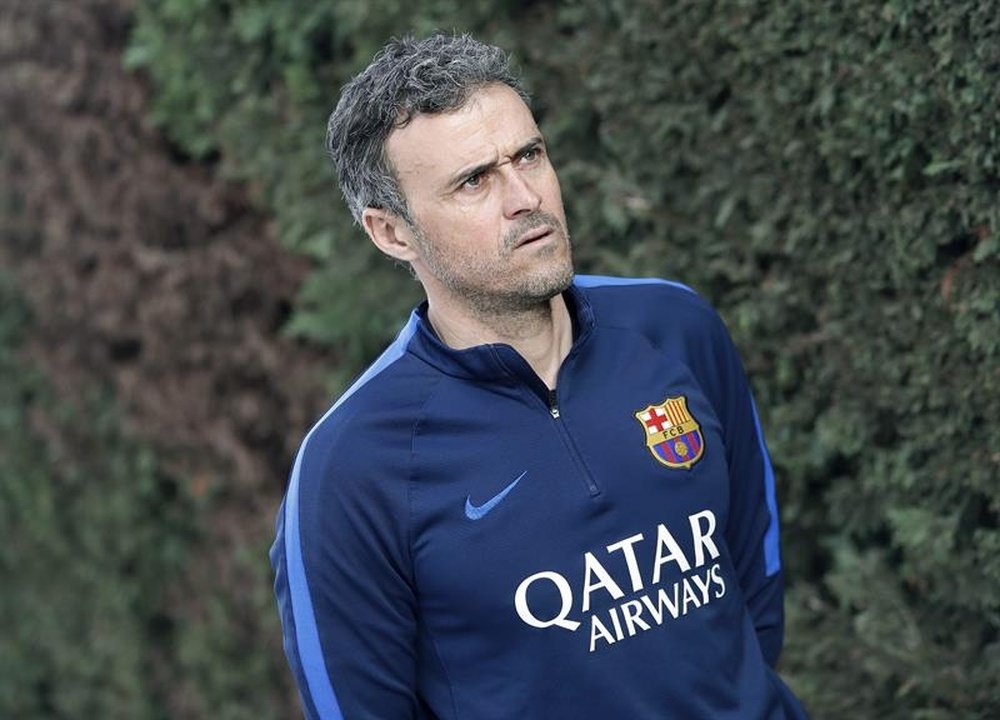 L'entraîneur du FC Barcelone, Luis Enrique Martínez, de retour de conférence de presse. EFE