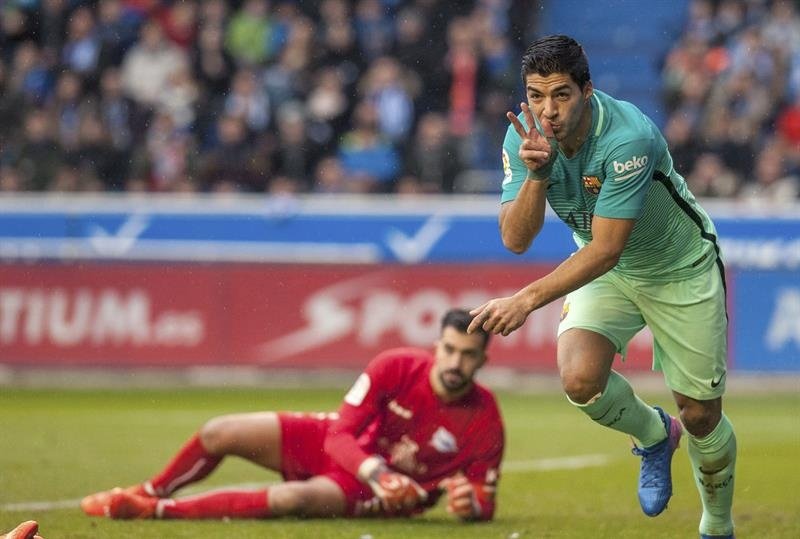 MSN marca duas vezes e Barça goleia o Alavés: 6-0 em prévia de final da Copa do Rei