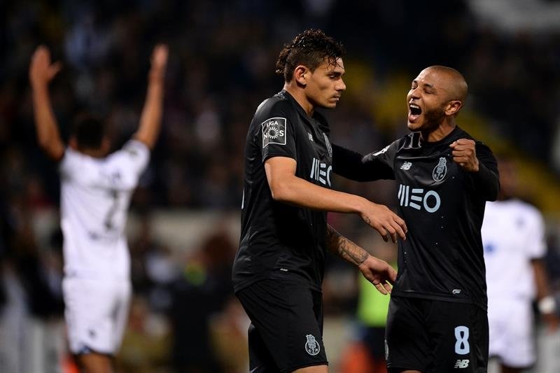 'Tiquinho' Soares fez o 2-0 e voltou aos golos três jogos depois. EFE