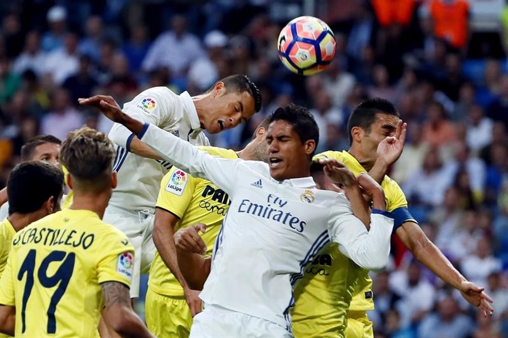 Varane lucirá el brazalete de capitán. EFE/Archivo