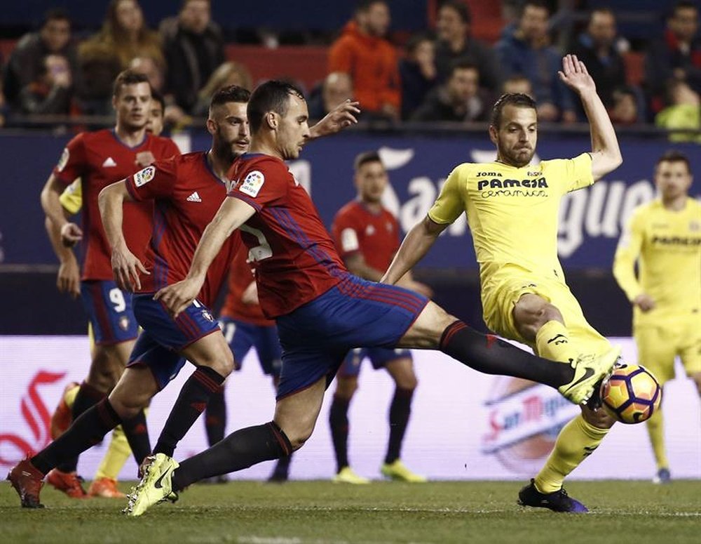 Tres puntos para el Villarreal, más desilusión para Osasuna. EFE