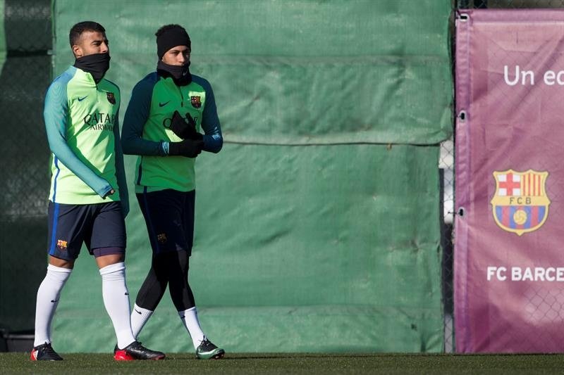 Neymar, Rafinha e Mathieu, prontos para o duelo contra o Valencia