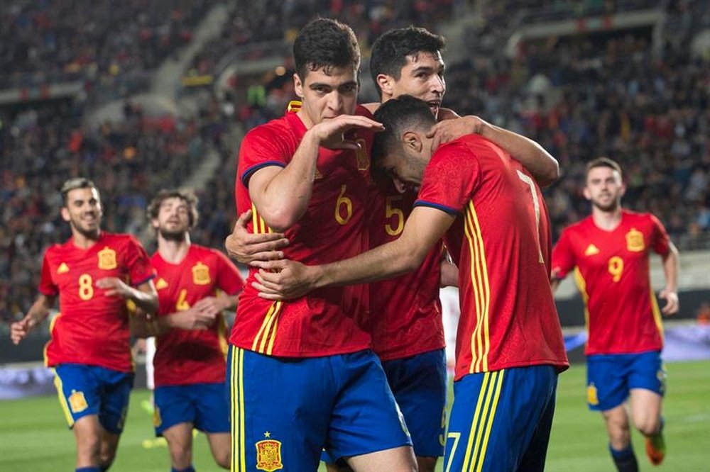 España Sub 21 derrotó a Dinamarca en Murcia con goles de Merino, Saúl y Denis. EFE