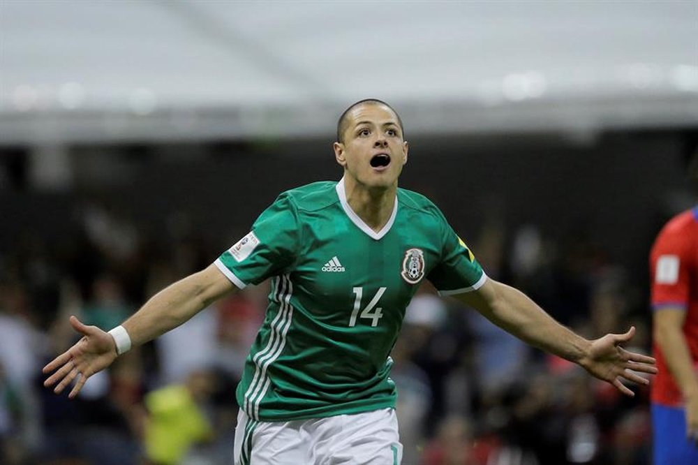 Chicharito se convirtió en el máximo goleador de la Selección Mexicana. EFE
