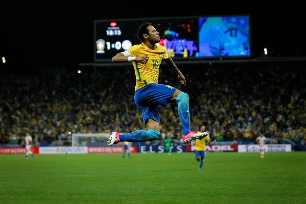 El delantero brasileño no estará en los encuentros amistosos de su selección. EFE/Archivo