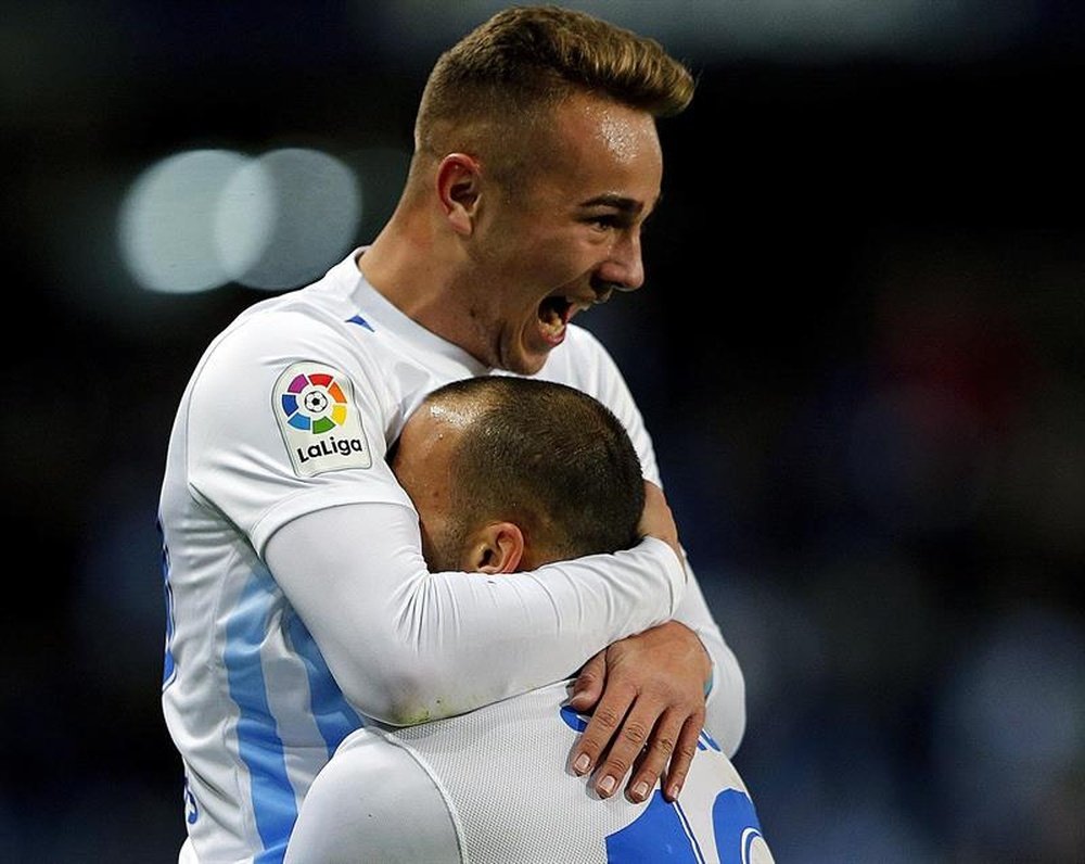 Sandro et Ontiveros, attaquant et milieu de Malaga, célèbrent la victoire en Liga. EFE