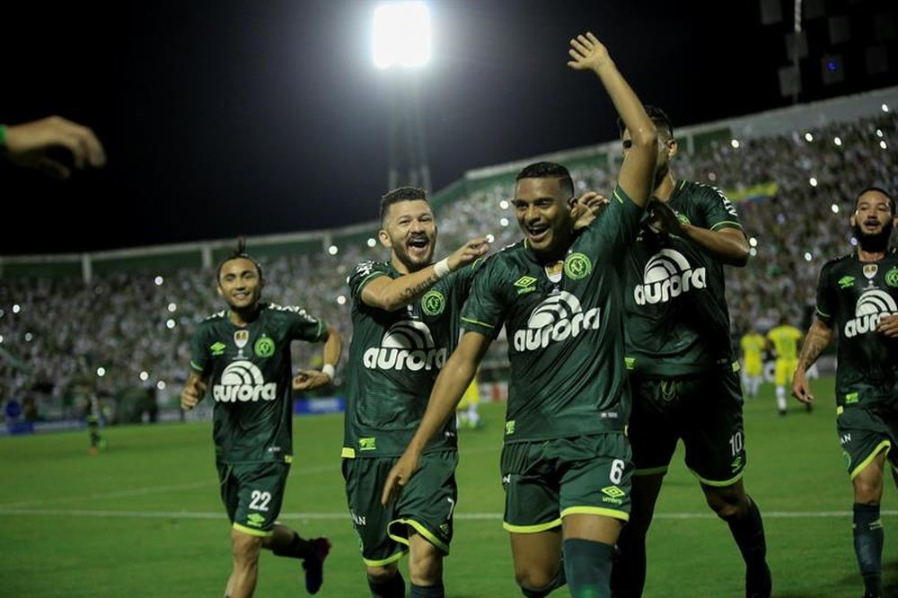 Gran triunfo de Chapecoense en la ida de la Recopa Sudamericana. Twitter/ChapecoenseReal