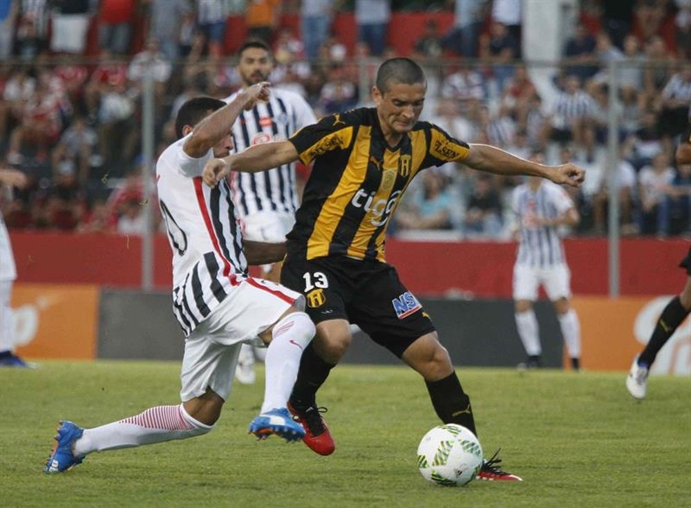 Libertad consigue tres importante puntos en la Libertadores. EFE/Archivo