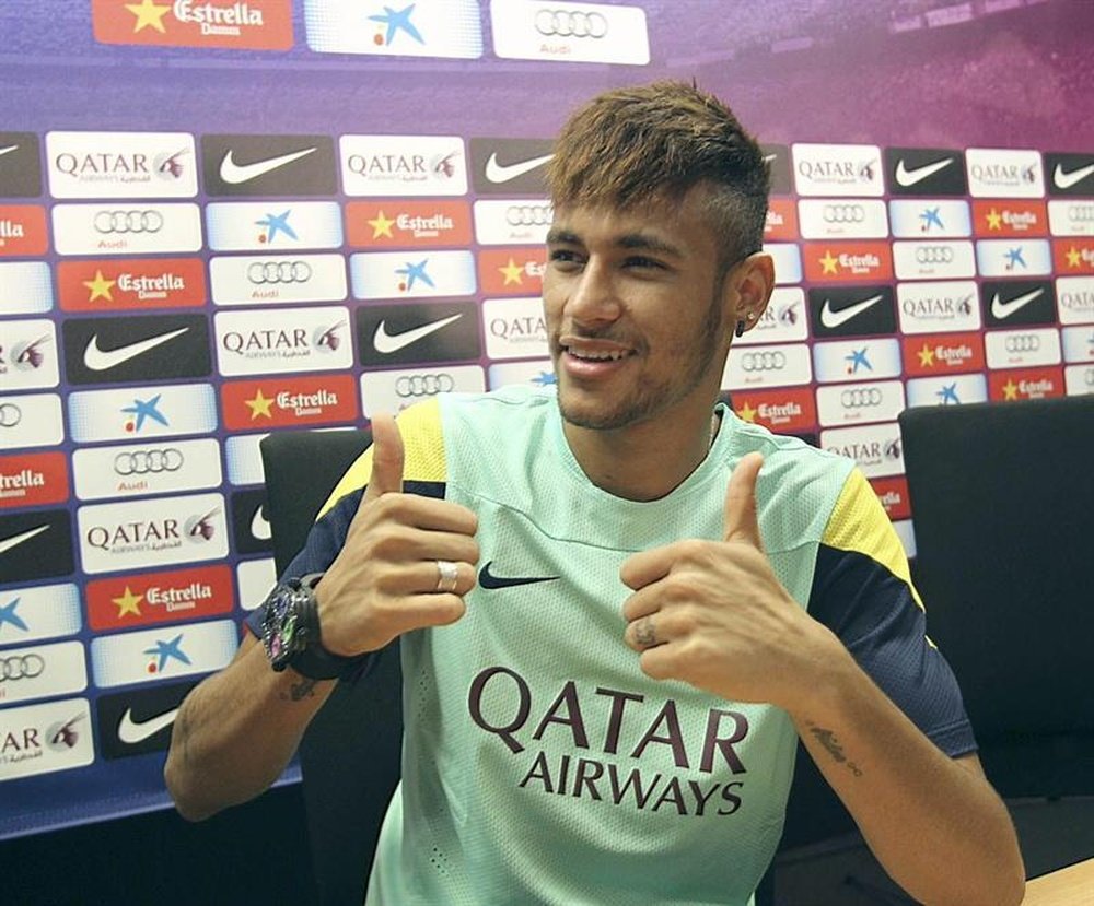 L'attaquant brésilien du FC Barcelone, Neymar da Silva, lors d'une conférence de presse. EFE