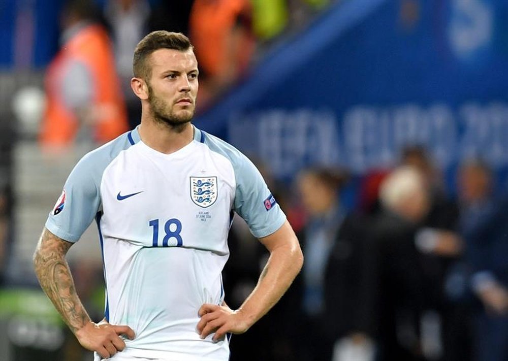 Wenger believes Wilshere is ready for an England call-up and should be picked soon. EFE/Archivo