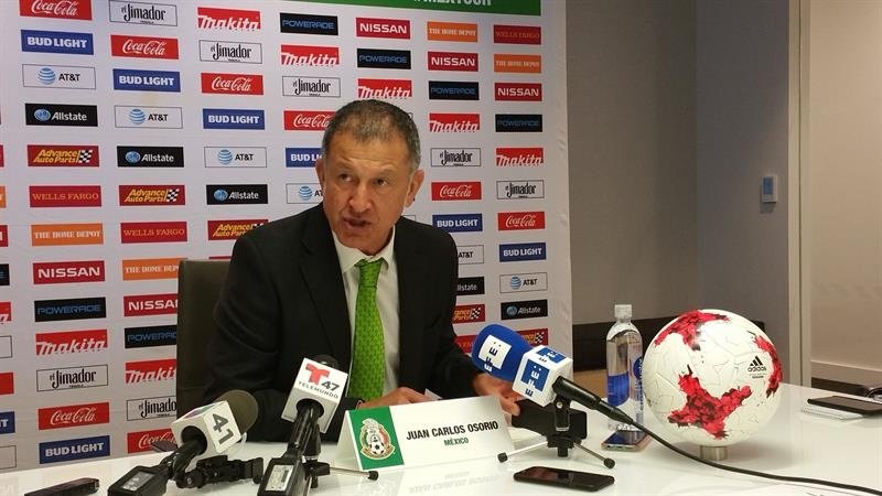 Osorio no dudó en reconocer los errores de México en su último amistoso. EFE
