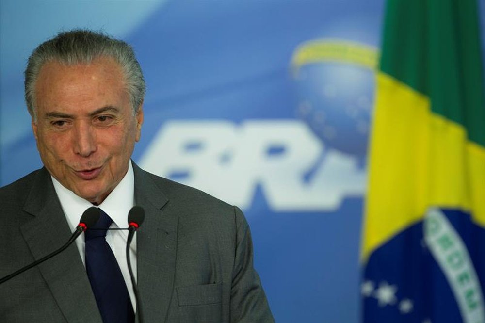El presidente brasileño acabó su mensaje con un '¡Rumbo al Hexa!'. EFE