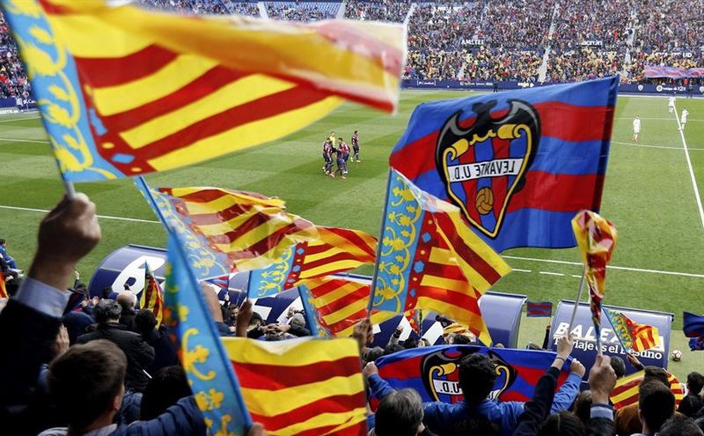 El estadio remodelado se estrenará ante el Villarreal. EFE