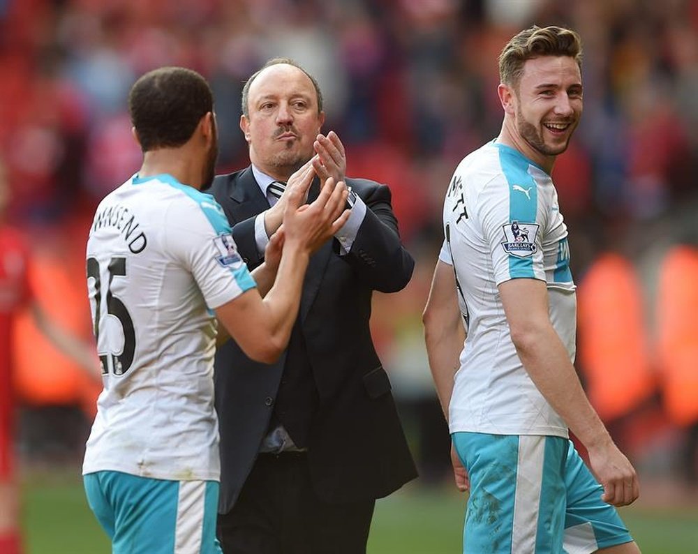 Benitez staying at Newcastle after Ashley assurances. EFE/Archivo
