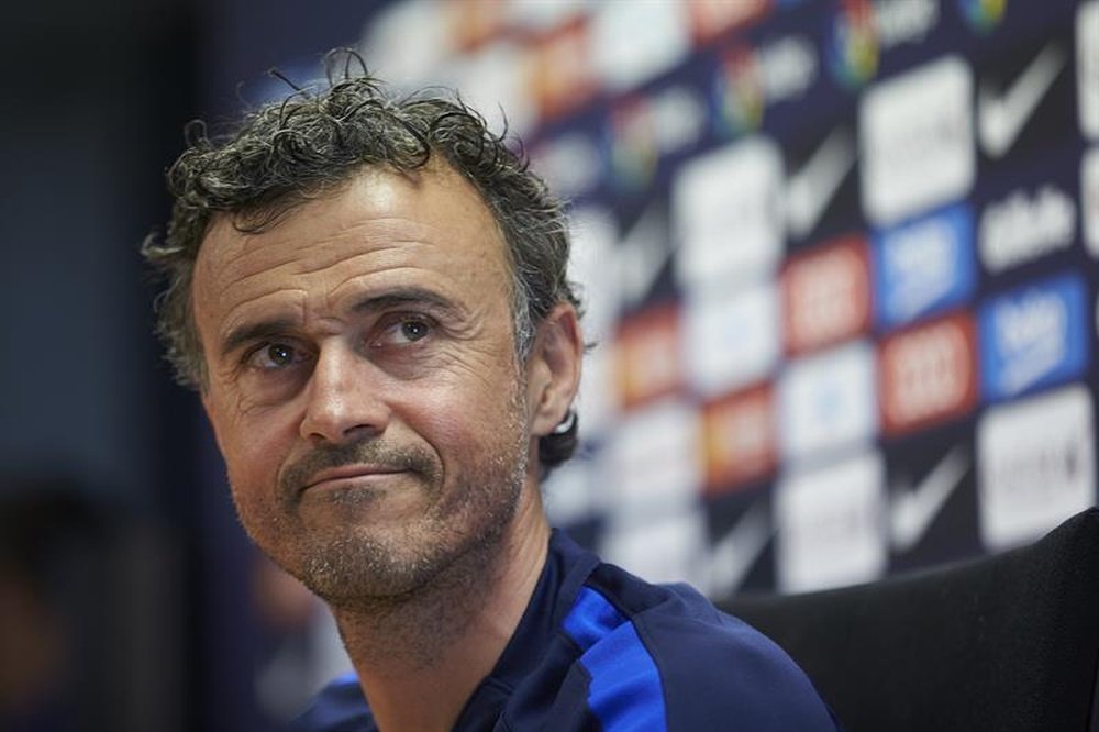 Luis Enrique, contento tras ganar la Copa en su último partido en el Barça. EFE