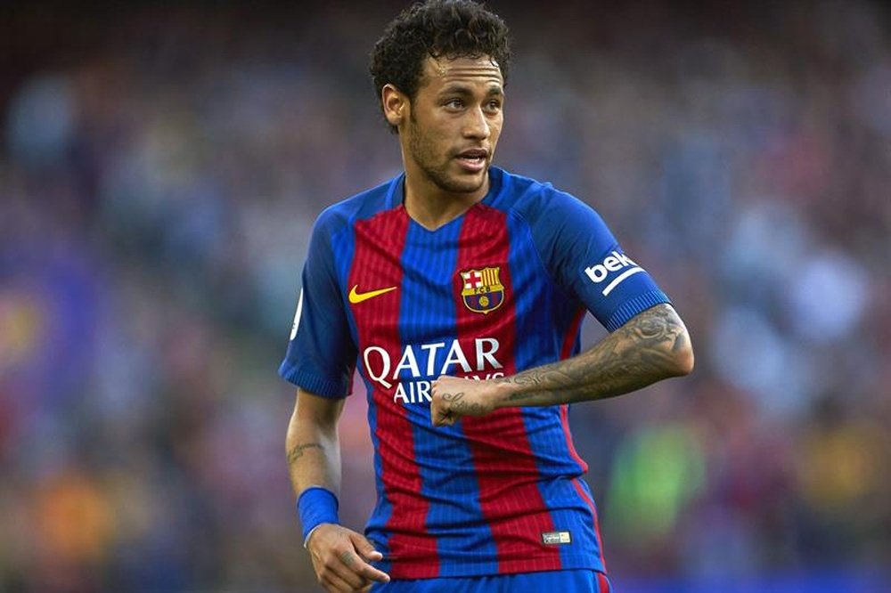 Neymar se arrepiente de la expulsión que sufrió en el estadio La Rosaleda. EFE