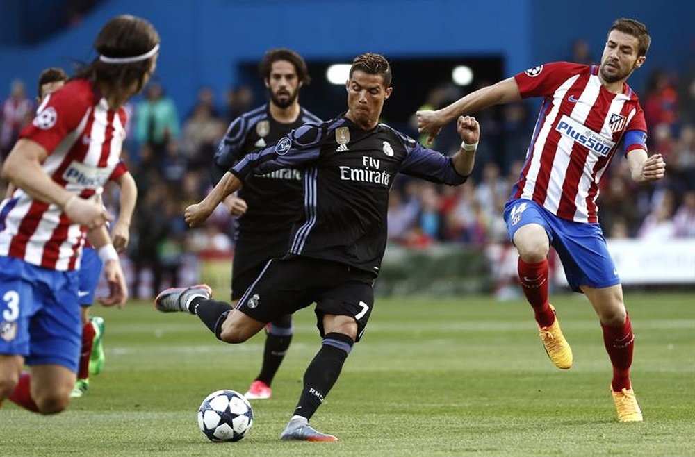L'attaquant du Real Madrid Cristiano Ronaldo lors du match de C1 au Vicente Calderon. EFE