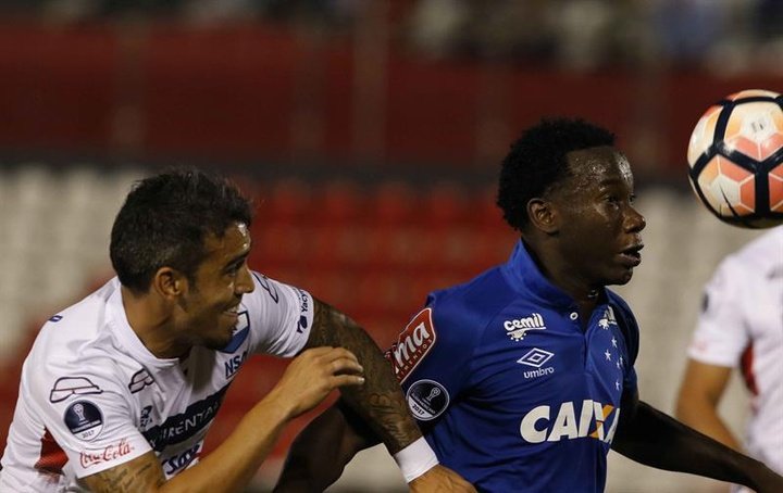 Los penaltis coronan a Nacional y tumban a Cruzeiro