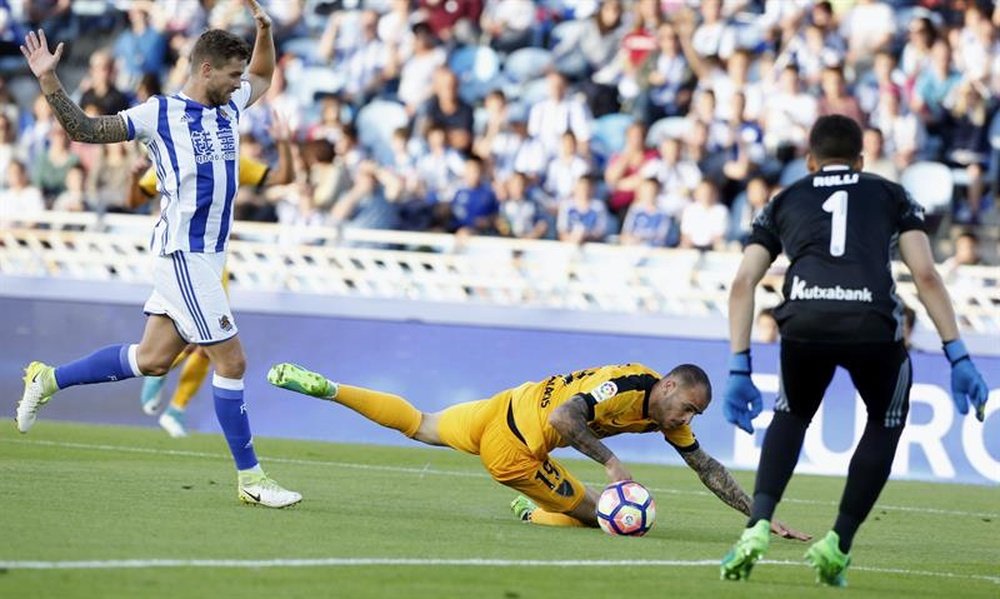 El Málaga sacó un punto de Anoeta. EFE