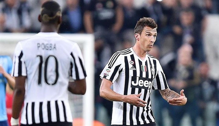 Juventus y Lazio, en una lucha sin cuartel por la Coppa