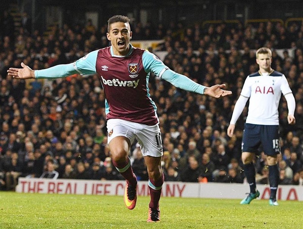 Lanzini is a target for Liverpool. EFE/Archivo