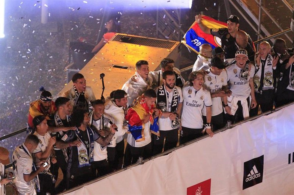 Los jugadores del Real Madrid han sumado un nuevo título a su palmarés con la 33ªLiga. EFE