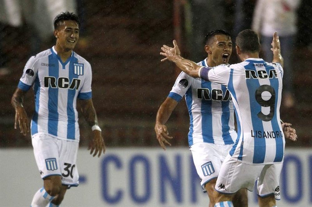 El equipo de Avellaneda buscará encarrilar la eliminatoria en Asunción. EFE