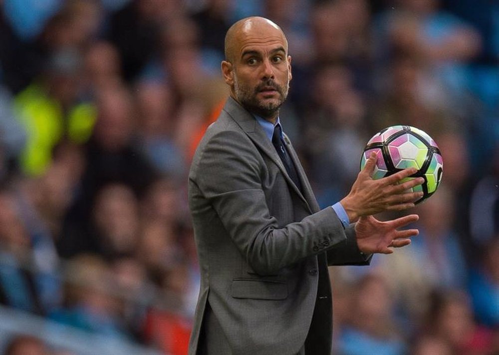 Pep Guardiola is happy with his team's signings. EFE/Archivo