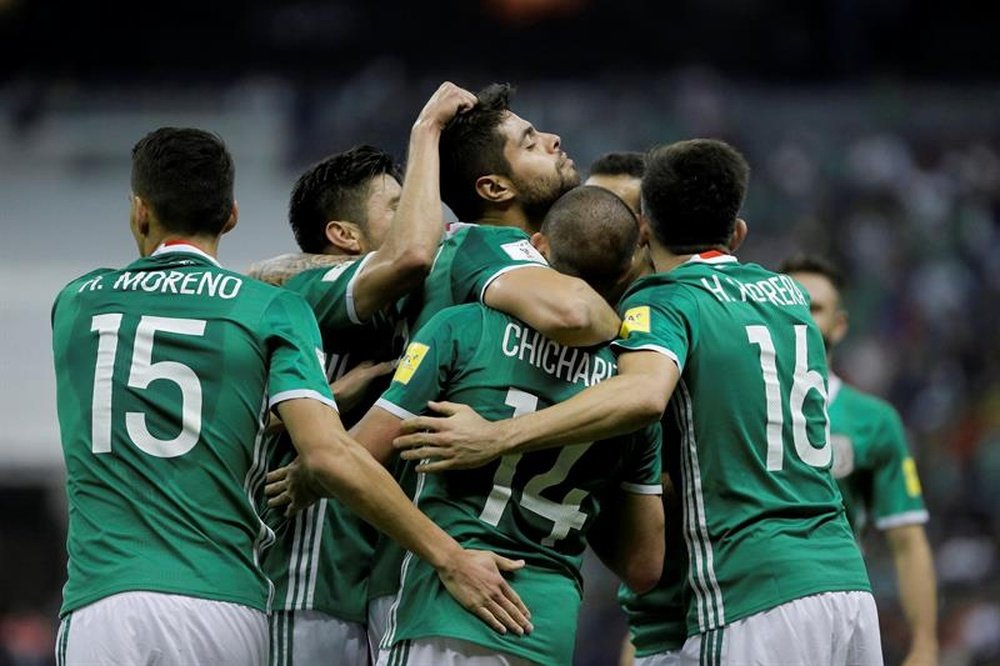 La Selección Mexicana disputa el segundo amistoso en Europa en tierras polacas. EFE/Archivo