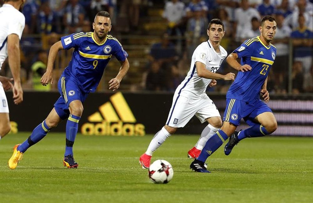 La Selección de Bosnia no estará en el Mundial de Rusia. EFE/EPA/FehimDemir