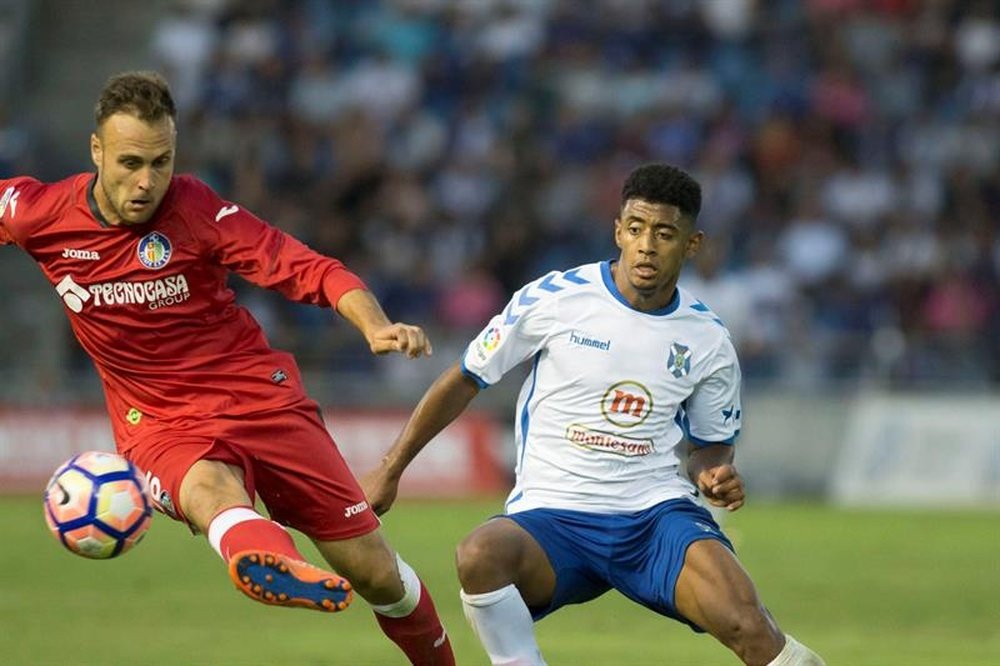 El jugador hondureño jugará en el filial azulgrana la próxima temporada. EFE
