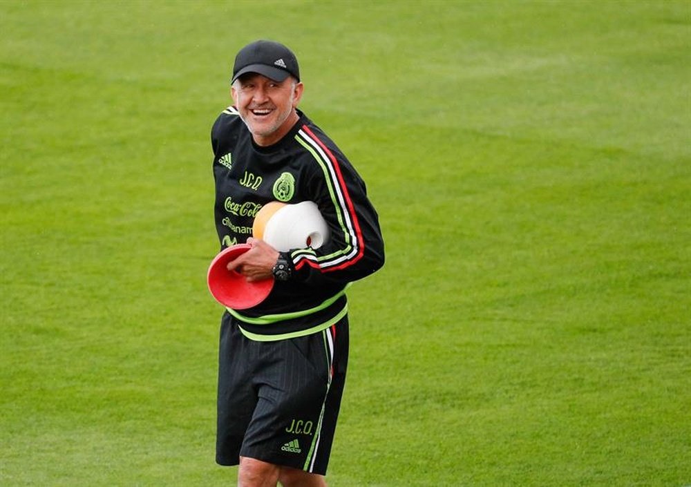 Osorio confía en su columna vertebral. EFE/Archivo
