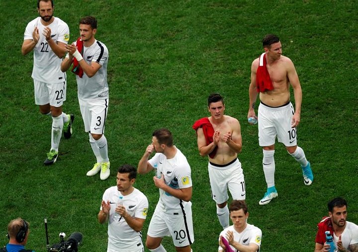 Nueva Zelanda cumple el trámite y ya espera rival en la repesca para ir al Mundial