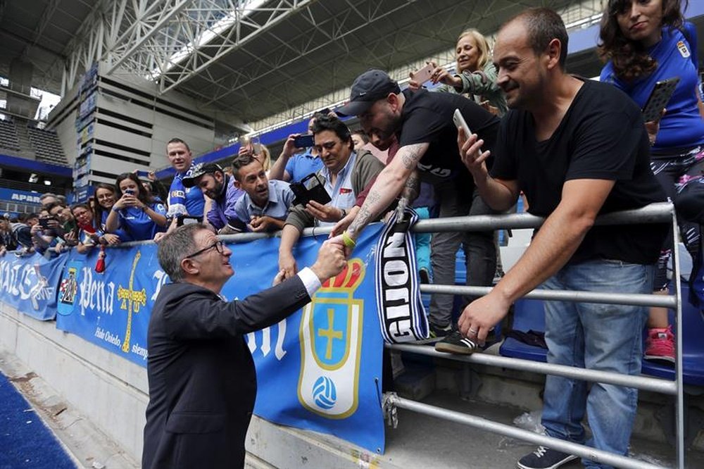 Juan Antonio Anquela no ha querido dar pistas en la rueda de prensa previa. EFE/Archivo