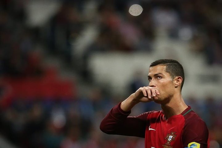 'Show' de Cristiano Ronaldo na goleada de Portugal