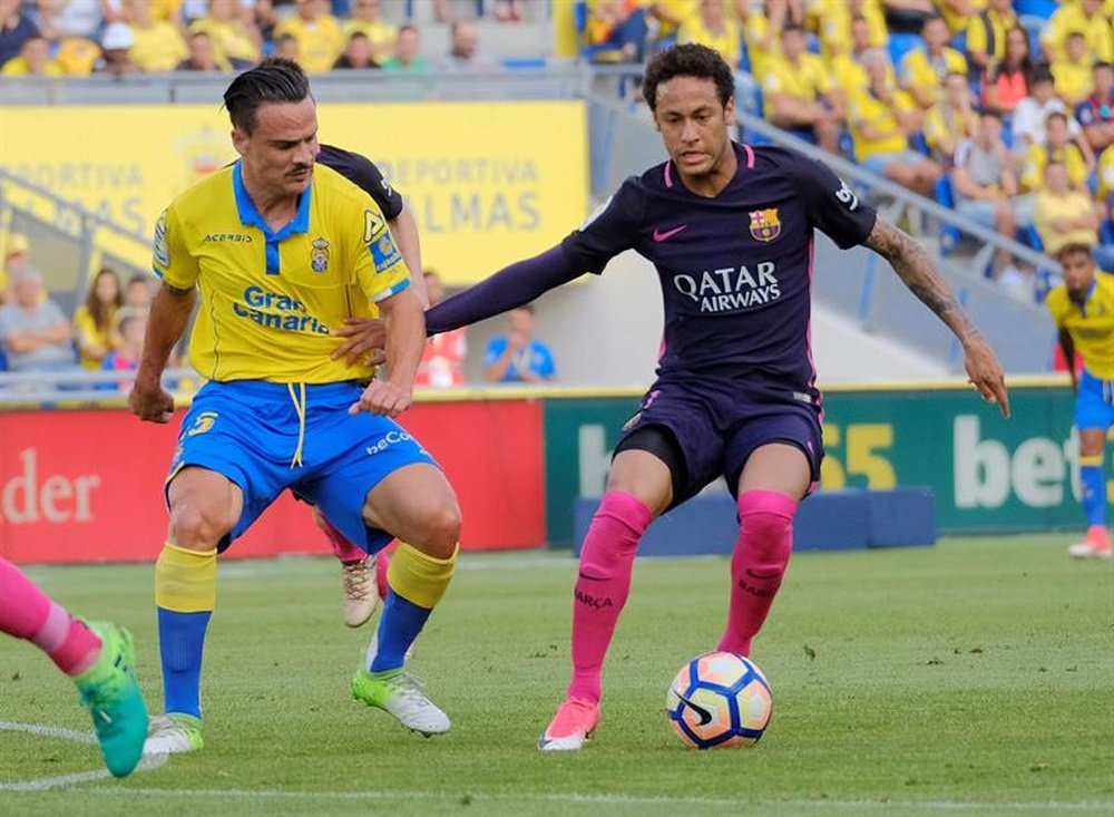 Barcelona are convinced that Neymar will stay at the Spanish side. EFE/Archivo