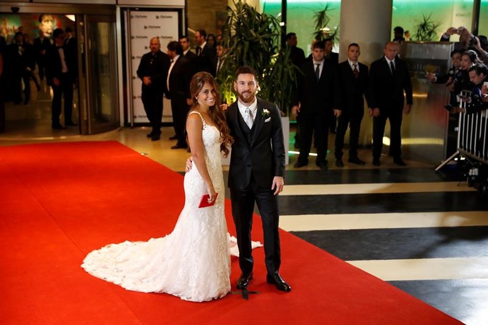 Messi donates leftovers. EFE