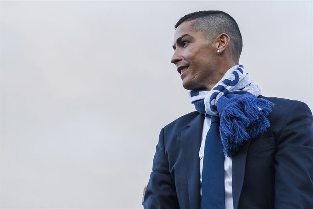 Ronaldo has been named as the 11th most fashionable athlete in the world. EPA/Archivo