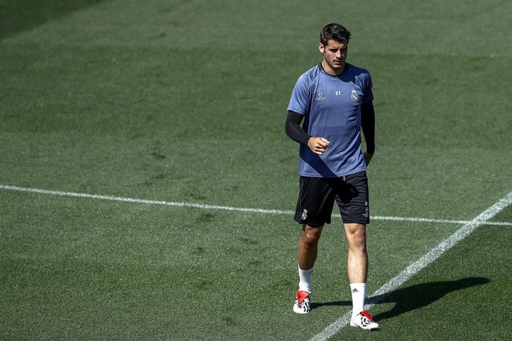 Morata est la priorité pour la ligne d'attaque de l'AC Milan. EFE