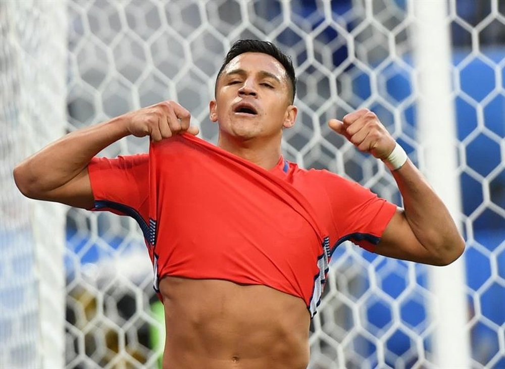 Sanchez will not be leaving this summer. EFE/Archivo