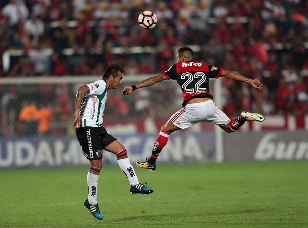 Flamengo empató ante Avaí en casa. EFE