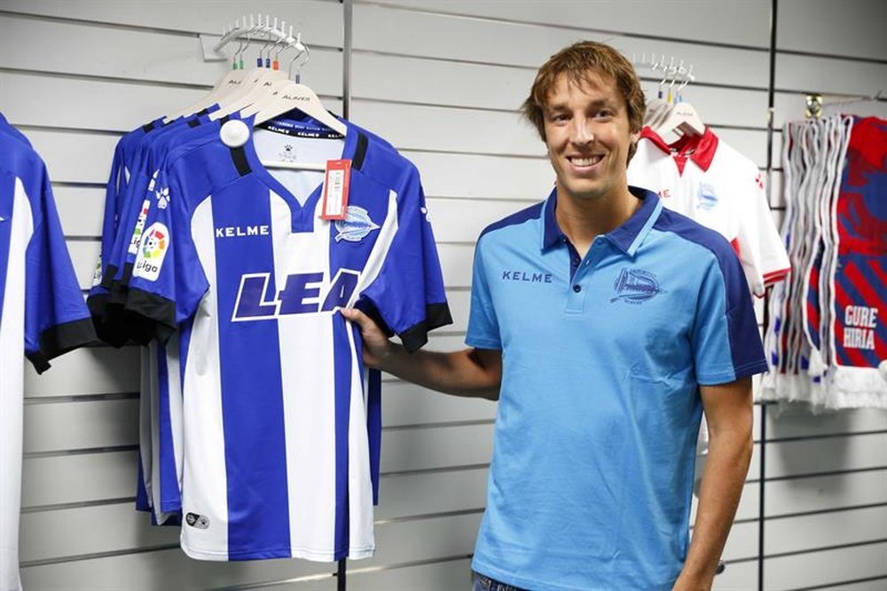 Tomás Pina volvió a vestirse de corto tras seis meses de lesión. EFE/Archivo