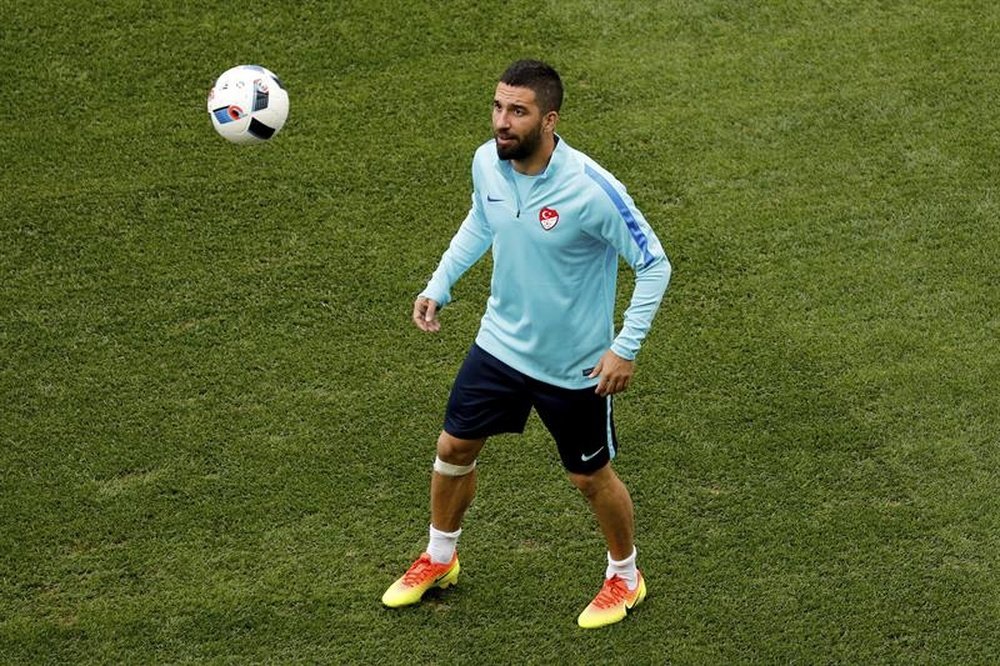 Turan has been linked with a move back to Galatasaray. EFE/Archivo